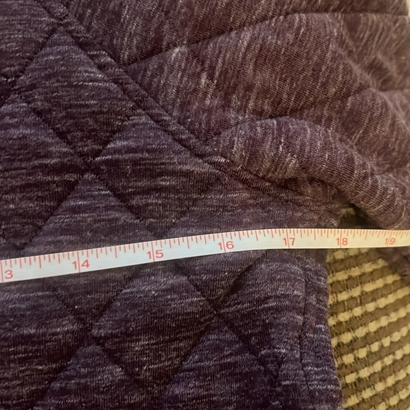 Oiselle Quilted Lauren Pullover size XS - Picture 4 of 6